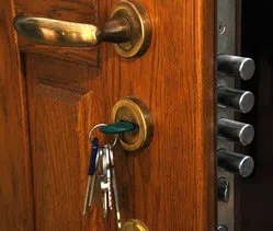 Town Center Locksmith Shop Fort Myers, FL 239-984-3120 - 6-Lock-Change